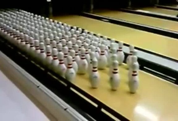 Méga strike au Bowling