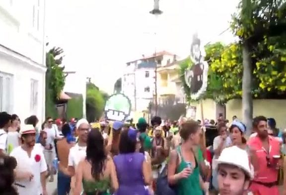 Mario Bross au carnaval de Rio