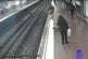 Un héro sauve une personne dans le métro