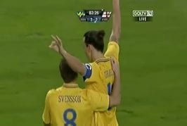 Zlatan Ibrahimovic réalise un incroyable coup de la bicyclette