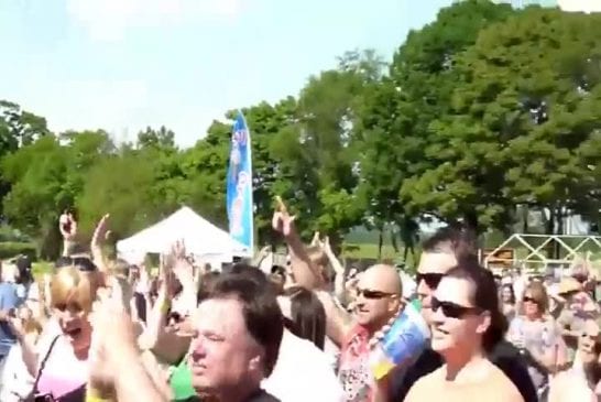 Enfant de 9ans fait une reprise de Rage Against The Machine