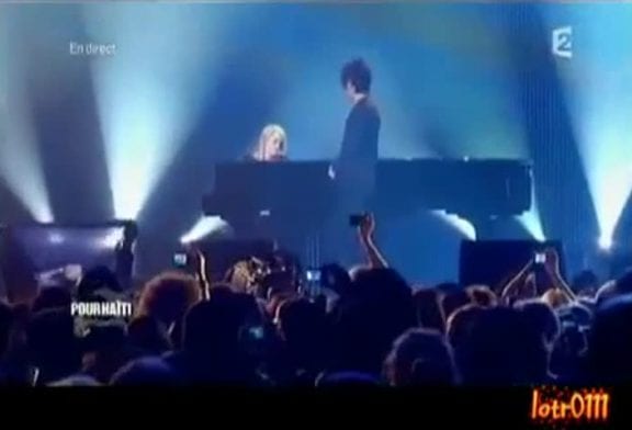 Coeur de Pirate et Nicolas Sirkis chantent J’ai demandé à la lune