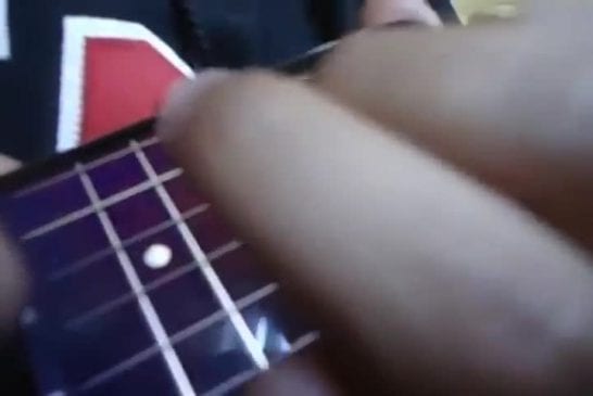 Incroyable solo de guitare sur Ipod