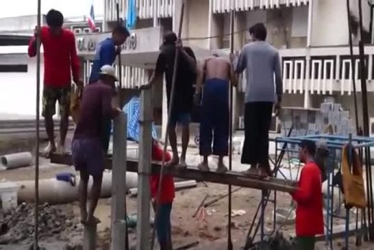 La construction d’un batiment en Thaïlande