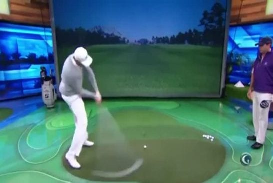 Jamie Sadlowski détruit un simulateur de golf