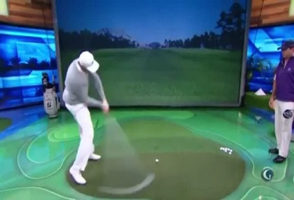 Jamie Sadlowski détruit un simulateur de golf