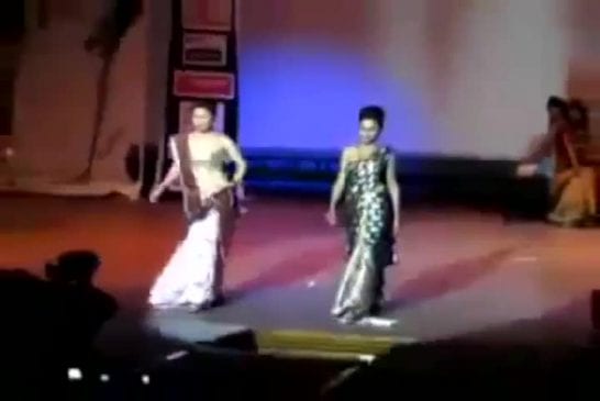 Mannequin qui tombe de la scène