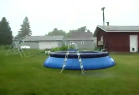 Le pire saut dans une piscine