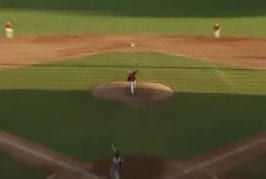 Incroyable prise de base-ball
