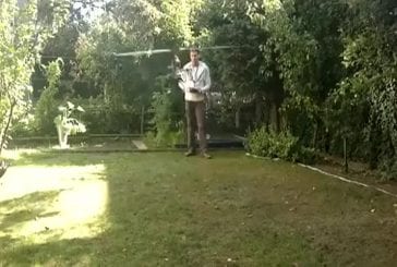 Hélicoptère pour élaguer les arbres