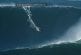 Surfer sur une vague de 28 mètres