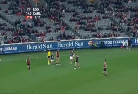 Andrew Walker réalise le but de l’année