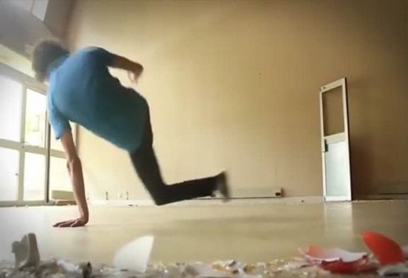 Incroyable breakdance et yoga