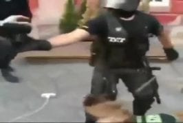 Police roumaine en intervention FAIL