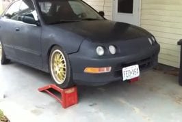 Réparation de voiture qu'il va falloir encore réparer