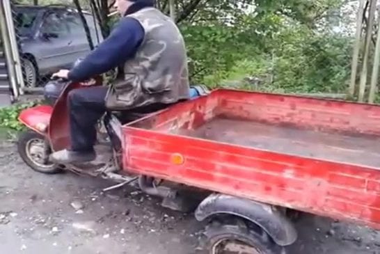 Hilarante vidéo d’un russe en vespa FAIL