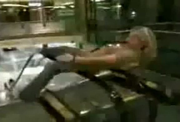 Faire la toupie avec un escalator