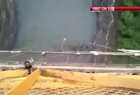 L’elastique craque lors d’un saut à l’élastique