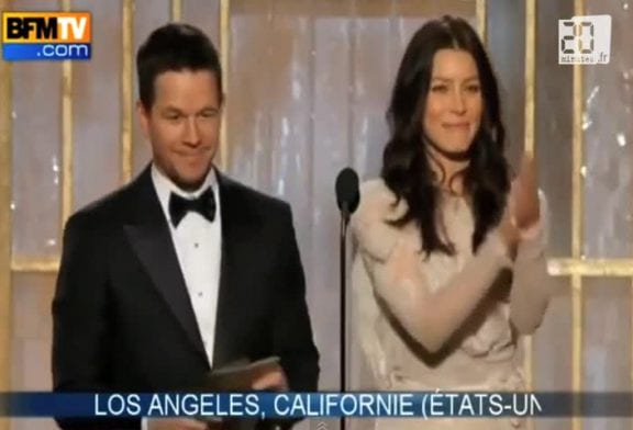 Le sein d’Alexandra Lamy au Golden Globes
