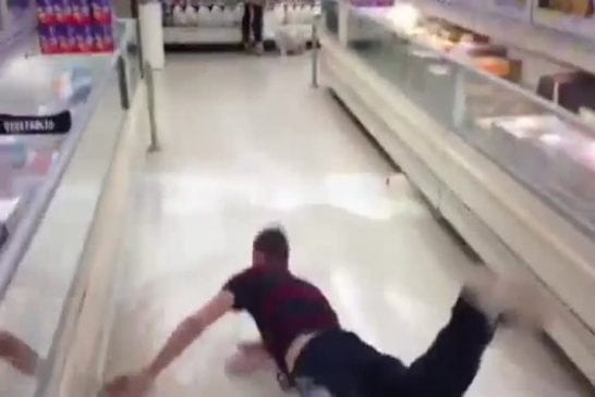 Régis fait des courses