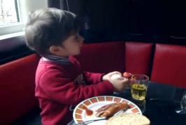 Un kinder surprise surprenant