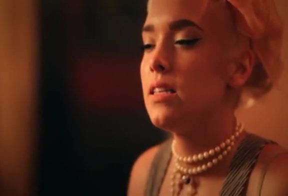 Addie - Reprise acoustique de la chanson 