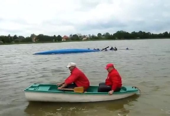 Sauvetage raté avec un petit bateau