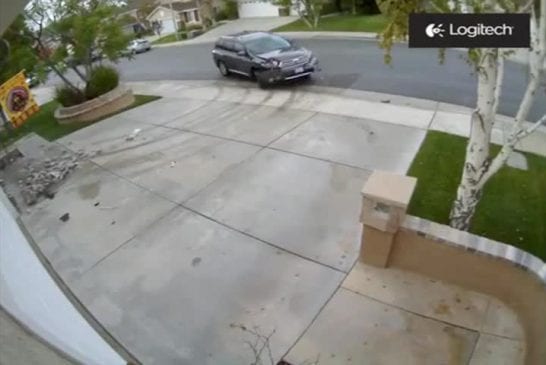 Caméra de sécurité saisit un accident de dingue
