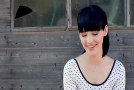 Mel de Suicide Girls UK holidays