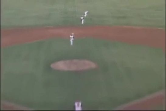 Joueur de baseball se sacrifie pour son équipe