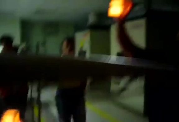 Navette spatiale démonstration de tuile thermique