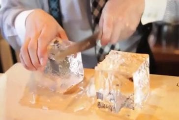 Coupe de glace en forme de diamant