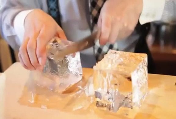 Coupe de glace en forme de diamant