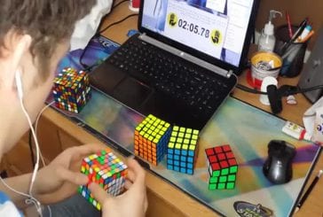 Record du monde de rubik’s Cube 6min 23sec
