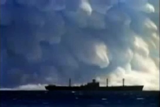 Explosion nucléaire sous-marine