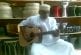 Vieux marocain chante Bob Marley
