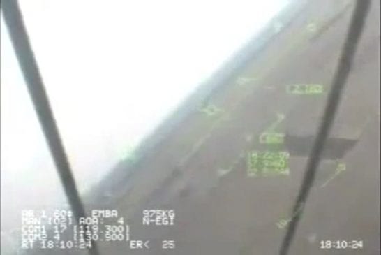 Pilote effraie ses copains militaires en faisant un vol en rase-motte