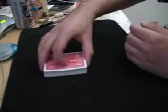 Impressionnant tour de cartes