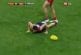 Attrapage insolite durant un match de football australien